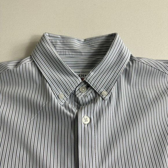 Mizzen + Main Shirt Men's Medium Trim Button Up Trim Fit Blue White Stripes LS - Picture 4 of 9